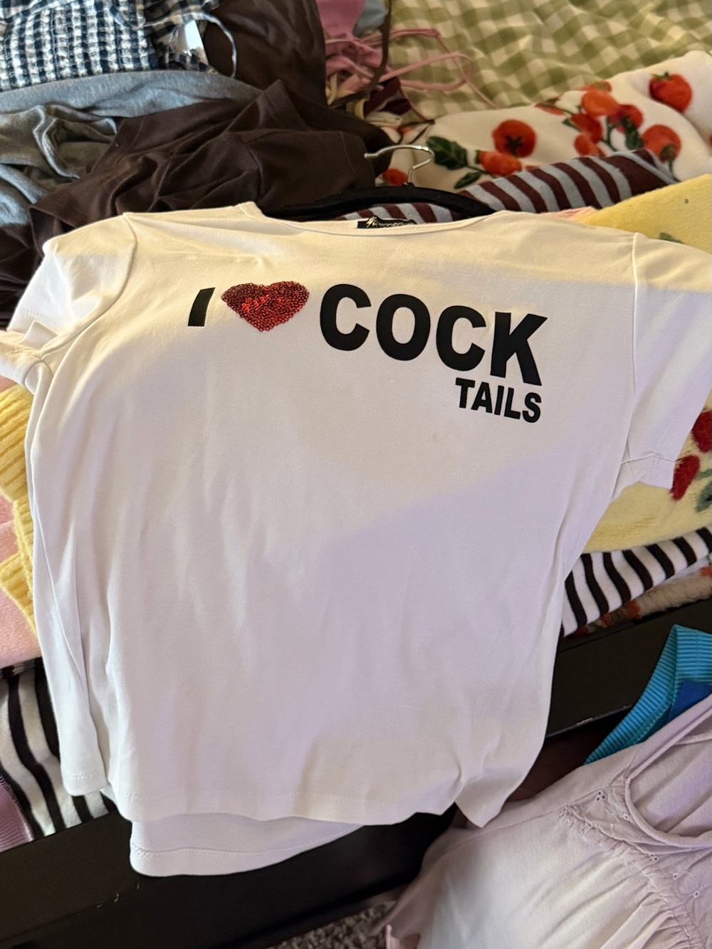 Source Unknown White Short Sleeve Tee with Red Sequin Heart